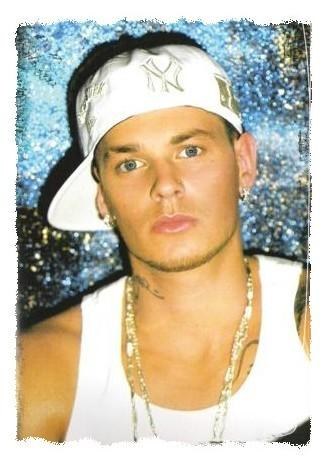 ***m.pokora***