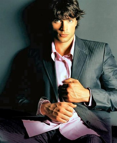 ***Tom welling***
